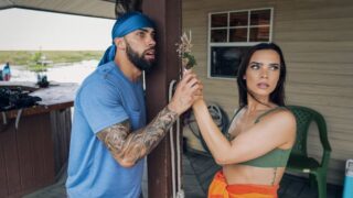 [DigitalPlayground] Ivy Ireland, Lucy Foxx – Swamped